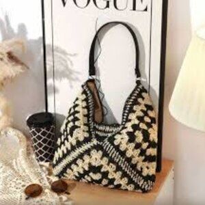 HATISAN STRAW SHOULDER BAG